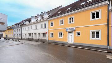 Comfort-Maisonette, 3Â Schlafzimmer, Haustiere gestattet, Bergblick | AuĂenbereich