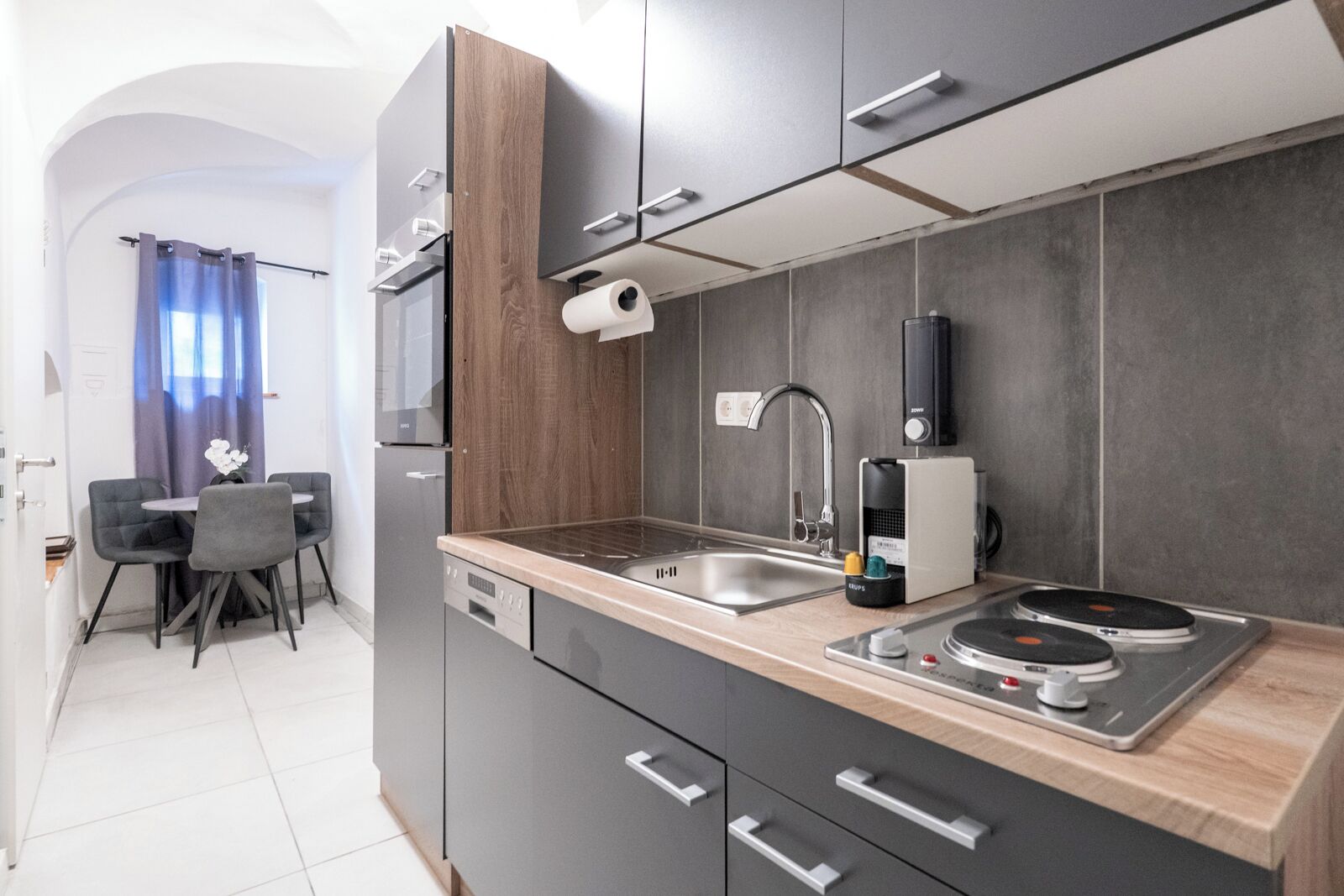 Basic-Apartment, 1 Schlafzimmer, Nichtraucher, Haustiere gestattet | Eigene Küche | Kühlschrank, Ofen, Herdplatte, Geschirrspüler