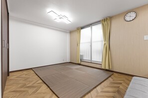 Comfort Apartment, 1 Bedroom, Non Smoking | Interior - Smart Stay Inn (Osaka)