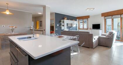 Apartment 'Foresteria Emilia' with Mountain View, Private Terrace and Wi-Fi