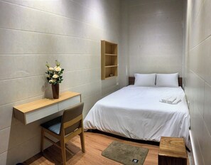 Phòng đôi Deluxe, không hút thuốc, phòng tắm dùng chung