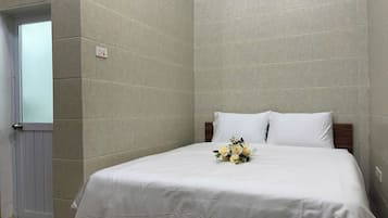 Phòng đôi Deluxe, không hút thuốc, phòng tắm riêng | Bàn, khu vực làm việc phù hợp cho laptop