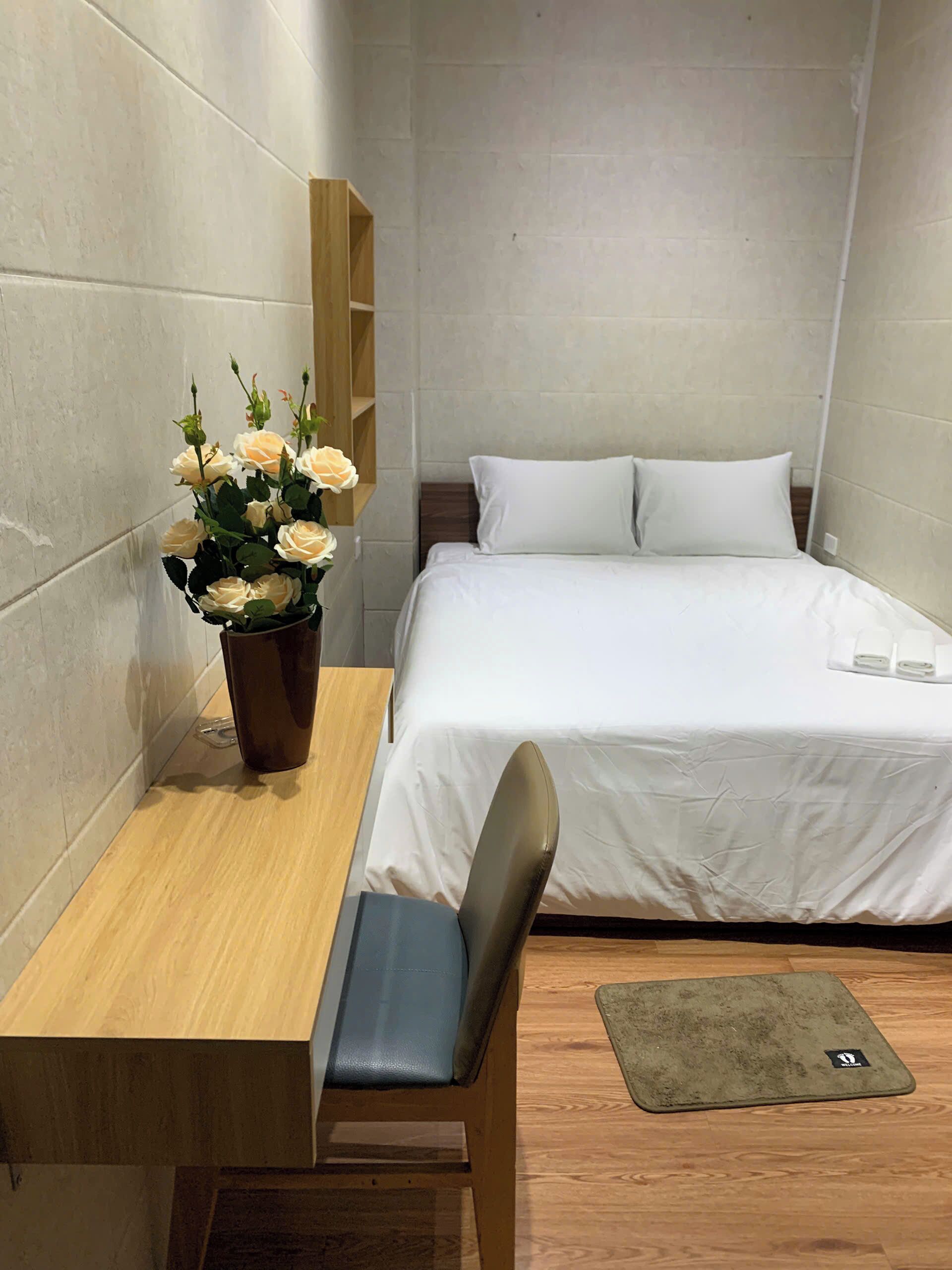 Deluxe Double Room, Non Smoking, Shared Bathroom