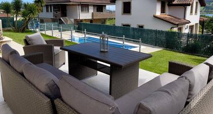 Villa Los Olivos Coastal house in Cantabria with swimming pool (perfect for summer).
