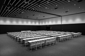 สถานที่จัดงานประชุม