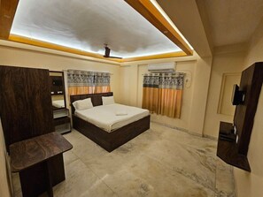 Free WiFi - Golden Deer Guest House (Kolkata)