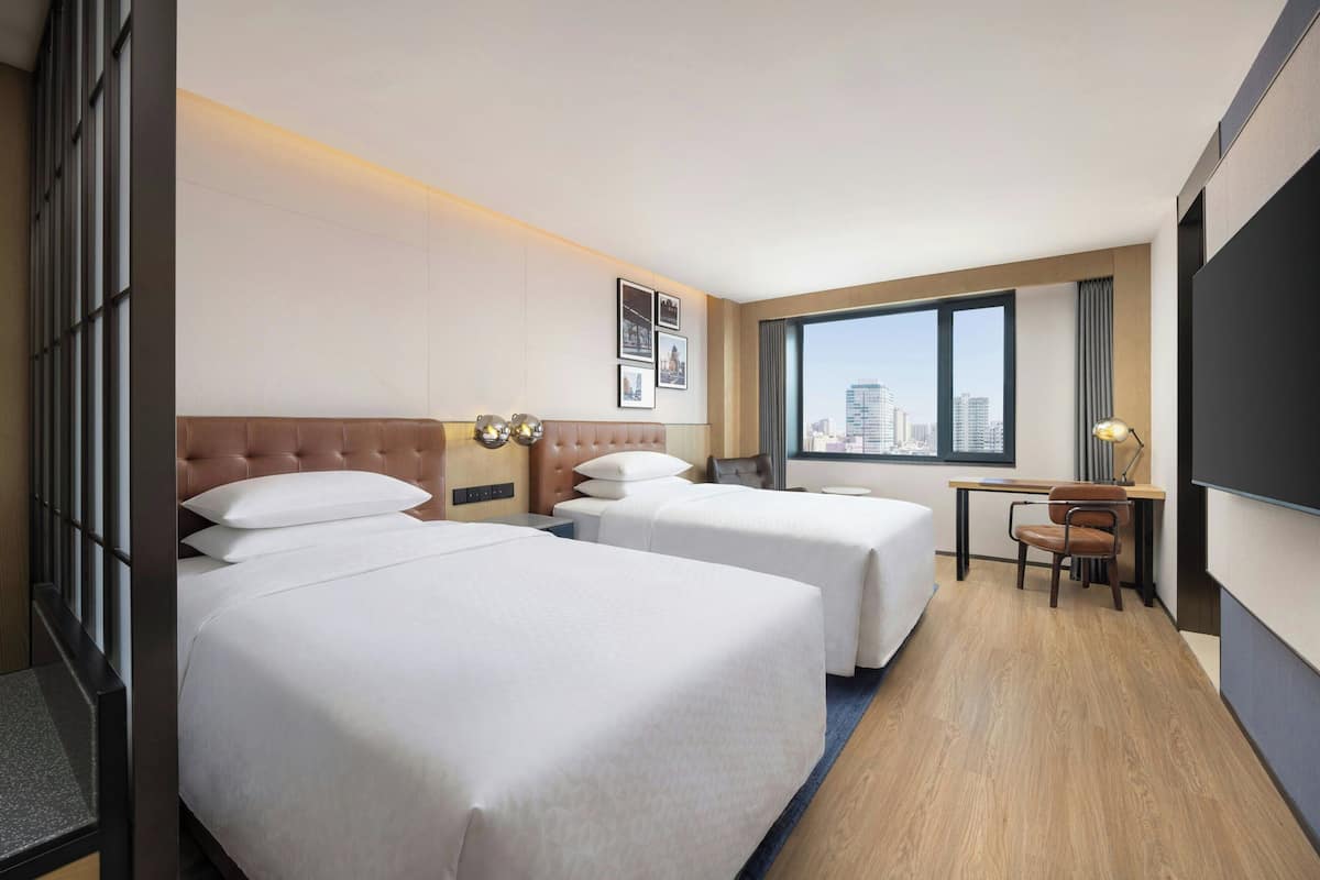 Premier Room, 2 Double Beds, City View