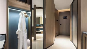 Habitación Confort, 1 cama King size, vista a la ciudad
