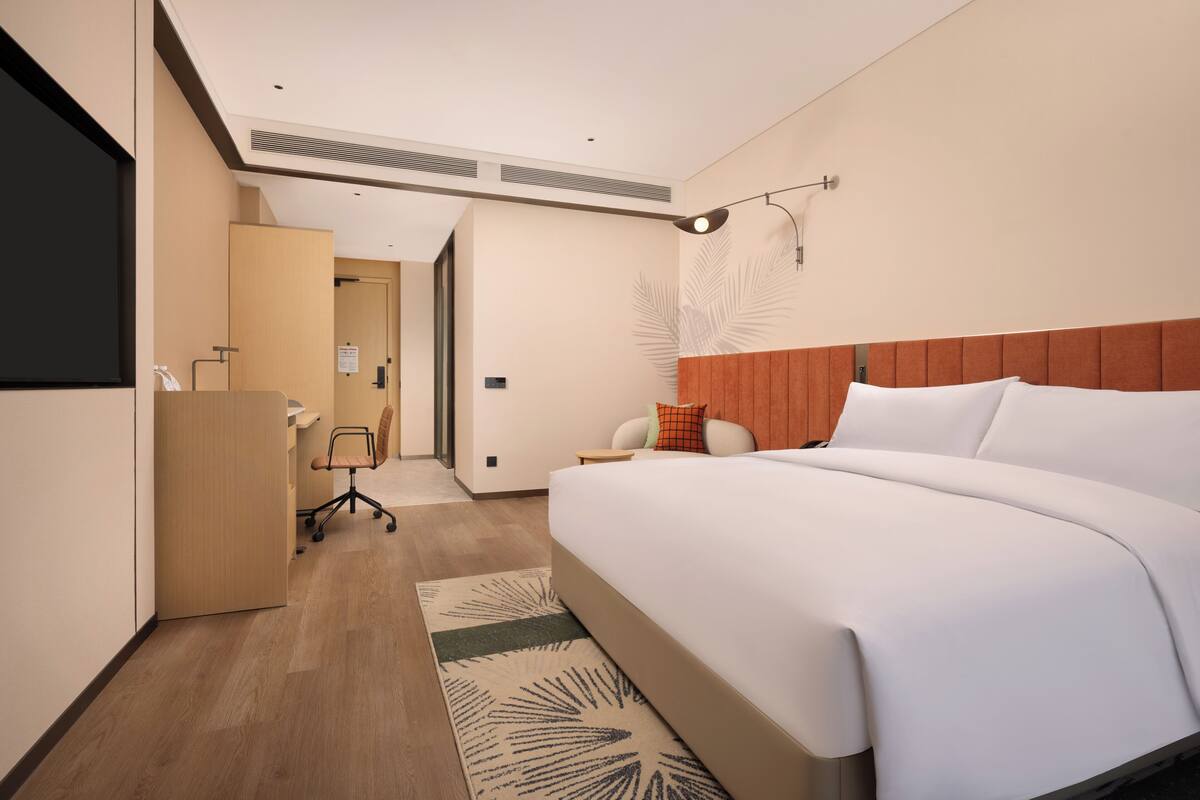 Room, 1 King Bed, Accessible