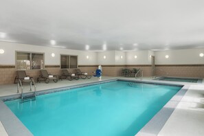 Indoor pool - Garner Hotel Madison Huntsville Airport by IHG (Madison)