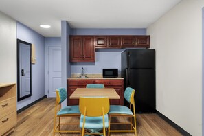 Suite, 1 Bedroom - Garner Hotel Madison Huntsville Airport by IHG (Madison)