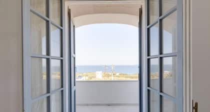 Avec vista mare, terrazza, aria condizionata