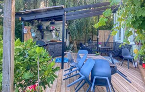 Outdoor dining - Awesome home in Dalby with sauna (Dalby)