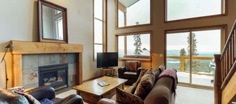 Okanagan - Arolla Chalet D