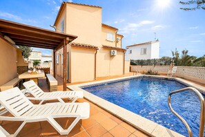 Pool - Mariela (L'Escala)