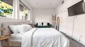 3 soverom, strykejern/-brett, wi-fi og sengetøy