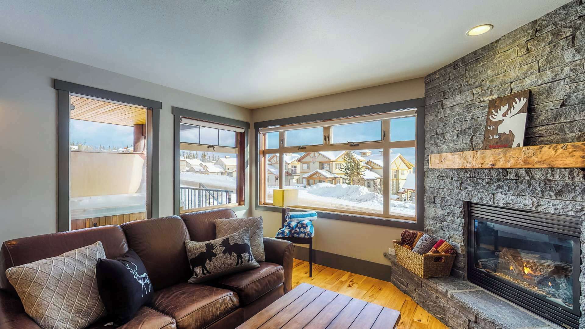 Okanagan - Raven 104 - Big White Ski Resort, BC