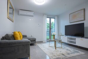 Fernseher