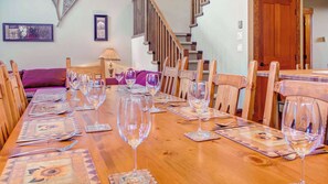 Dining - Okanagan - Snowbanks 1 (Beaverdell)