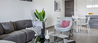 Vasileos Konstantinou – Modern 2BR City Apartment with Balcony