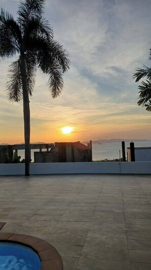 Property grounds - Janjira sea view pool villa (Nong Thale)
