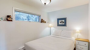 1 bedroom, Internet - Okanagan - SnowCrest Village, Suite 5B (Beaverdell)