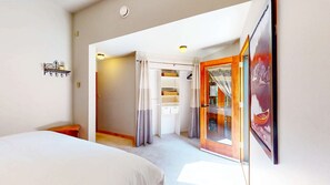 5 chambres, fer et planche à repasser, accès Internet