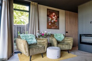 Living area - Private Sauna at Wellness Lodge in Drenthe (Dalerveen)