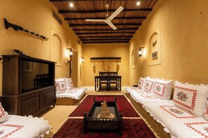 Interior - Heritage 2-bedroom Apartment (Dubai)