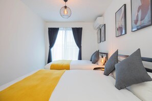 Hus – comfort, 4 soverom, ikke-røyk, privat bad | Blendingsgardiner, strykejern/-brett og wi-fi (inkludert)