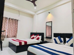 ダブルルーム | 防音設備、WiFi (無料)