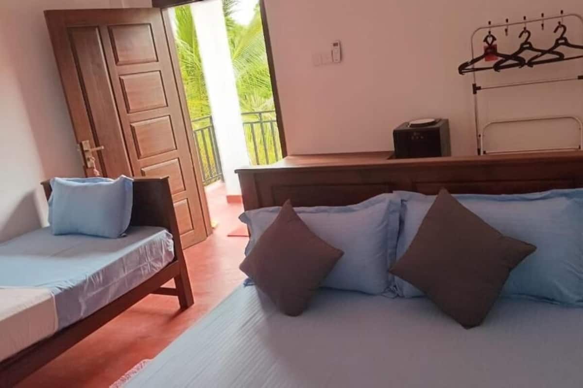 Doppia Deluxe, vista giardino | Una scrivania, insonorizzazione, Wi-Fi gratuito