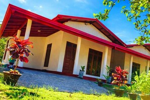 In-room safe, desk, free WiFi, bed sheets