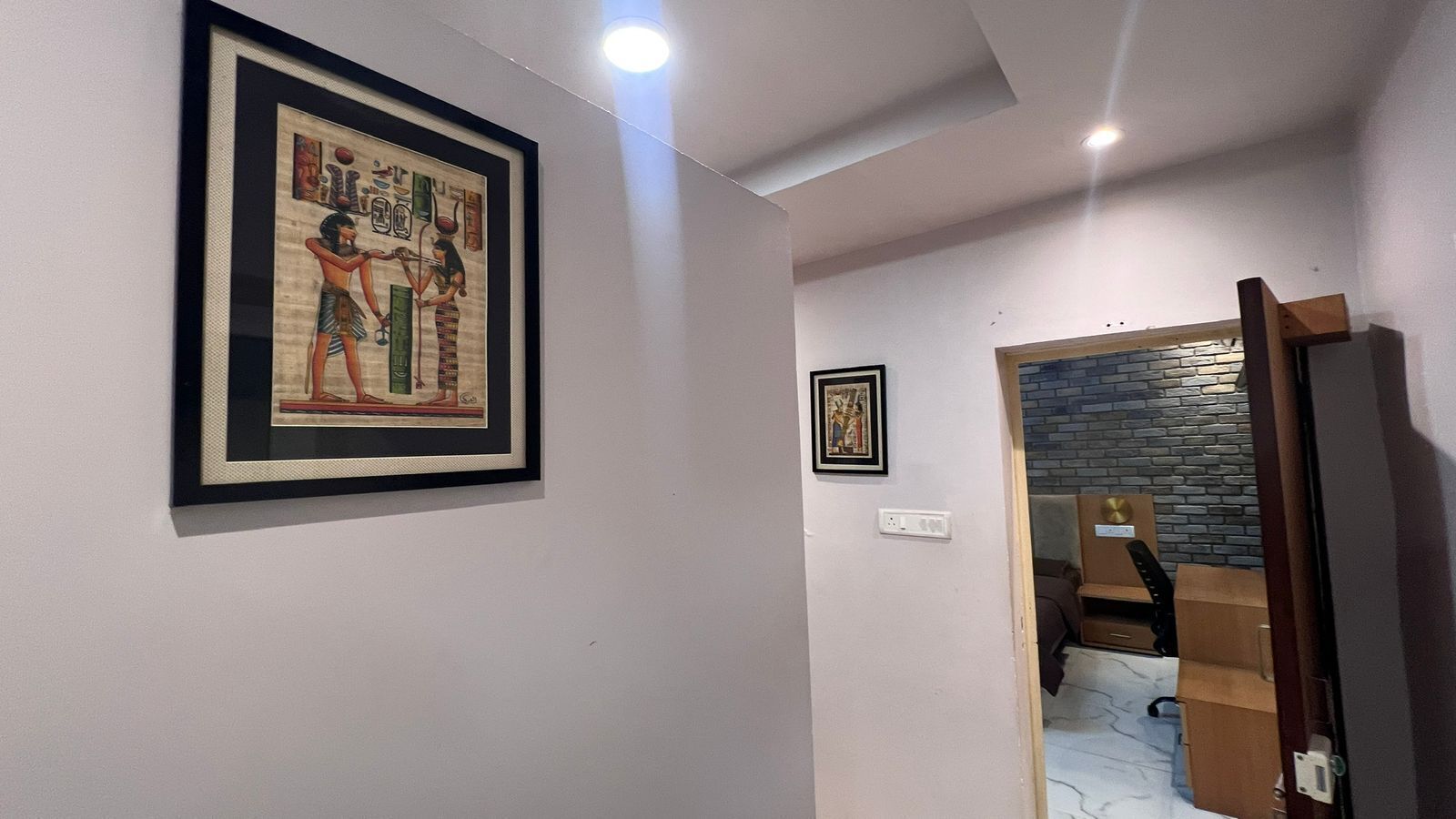 Comfort Room, City View | Interior