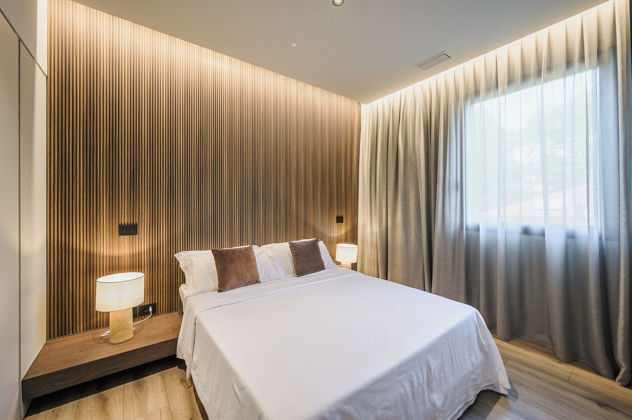 Superior-Suite | Zimmersafe, Verdunkelungsvorhänge, schallisolierte Zimmer