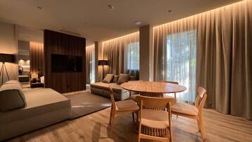 Deluxe Suite | Interior