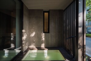 Phòng Suite, hồ bơi riêng | Hiên