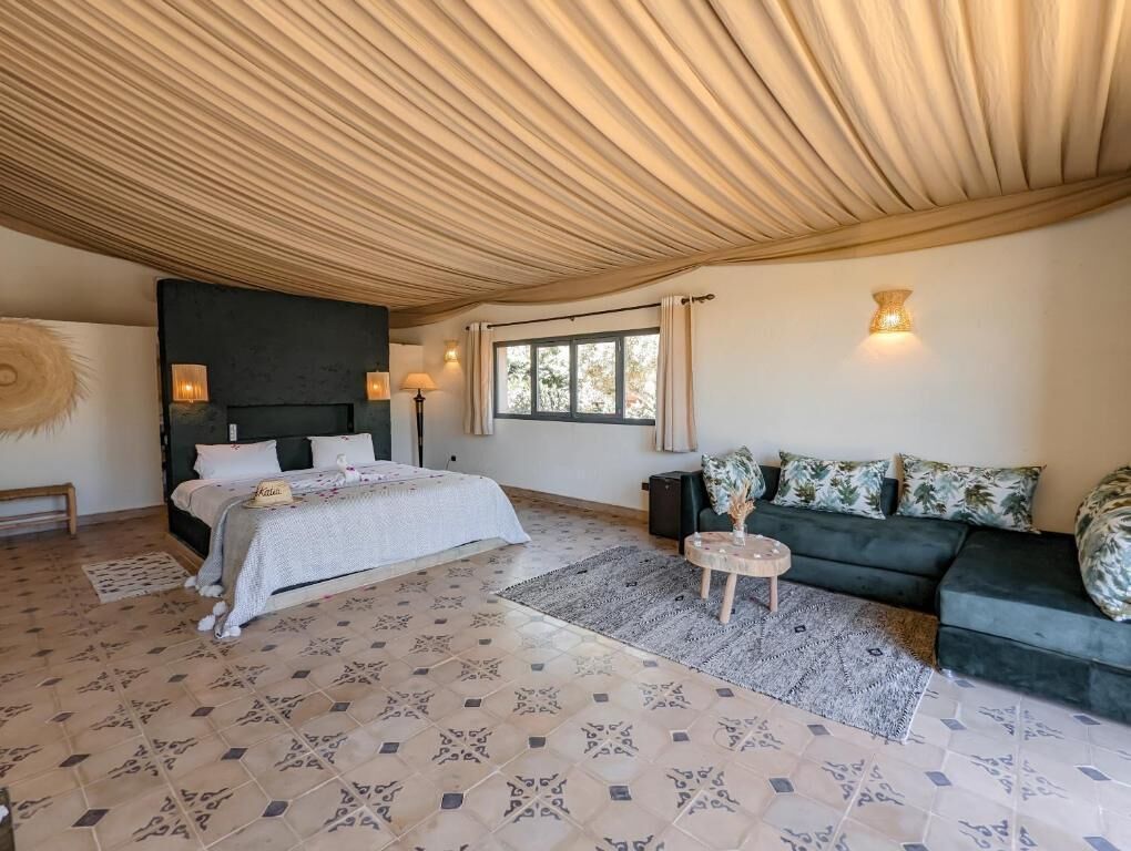 Suite, 1 queensize bed | Een kluis op de kamer, gratis wifi, rolstoeltoegankelijk