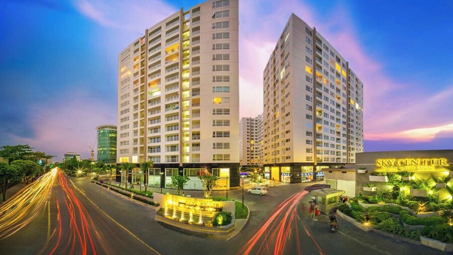 LaLa Tan Son Nhat Airport Skycenter