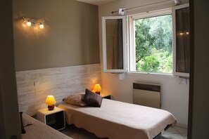 Spa - Gite Casteddu 2 with heated pool for lovers of peace and nature (San Gavino di Carbini)