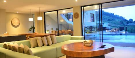 Family Villa, Balcony, Mountain View | Interior