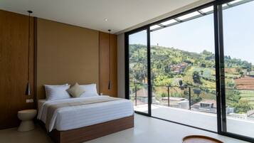 Family Villa, Balcony, Mountain View | Iron/ironing board, free WiFi