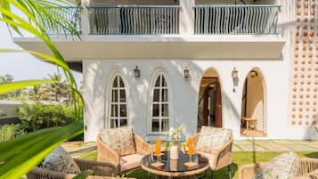 Luxury Villa, Balcony, Garden View | Outdoor dining