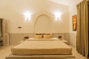 Luxury Villa, Balcony, Garden View | Iron/ironing board, free WiFi - ELIVAAS Casa Mandala 4BHKVilla with pool (Candolim)