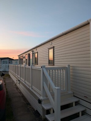 Exterior detail - Greenacres Holiday Park - Holiday Accommodation 7656 (Porthmadog)
