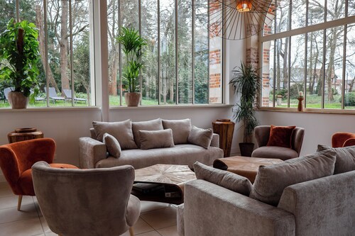 Château du Rondon Charming 3-bedroom country house with AC in Olivet