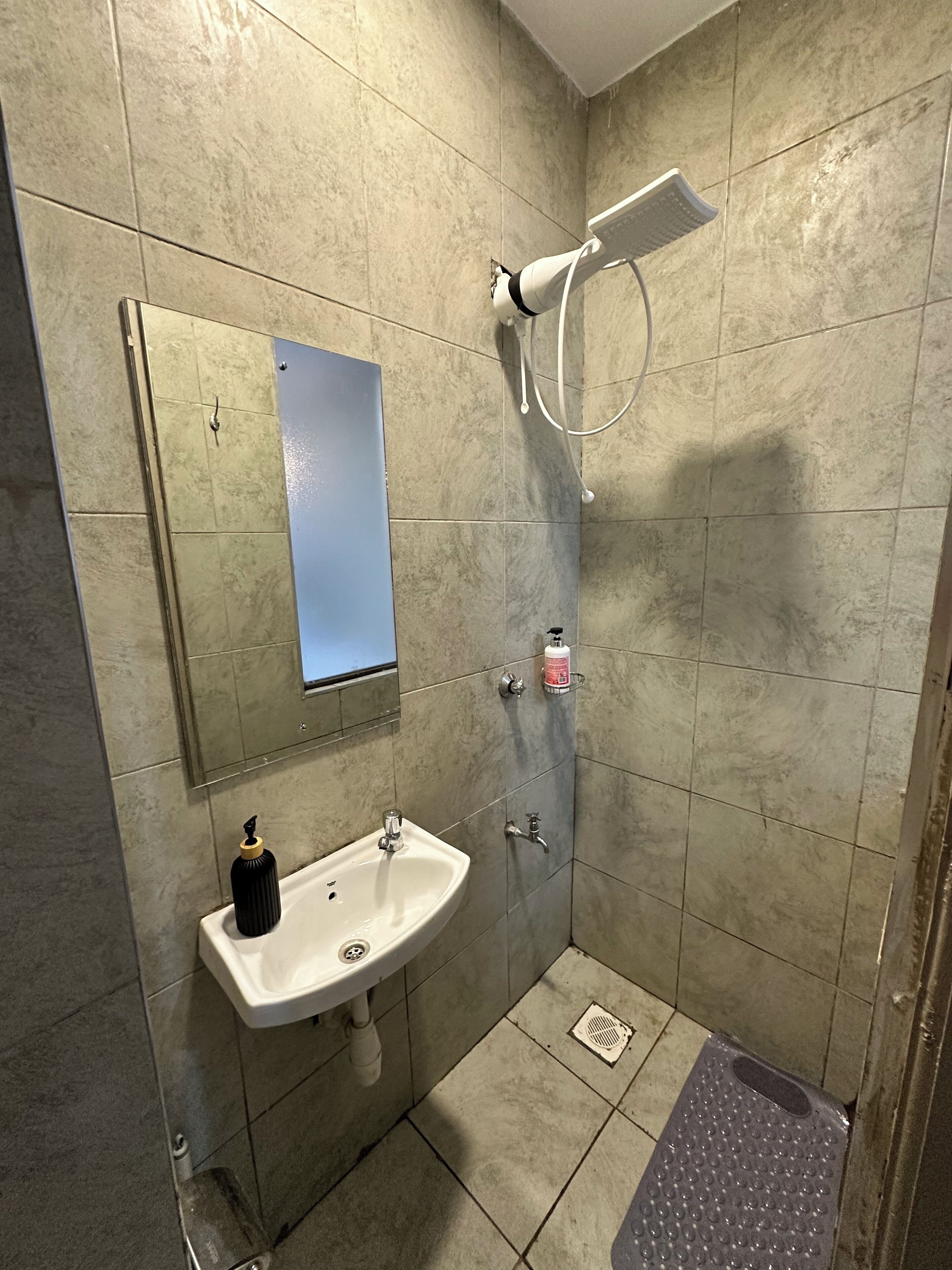 Towels, soap, toilet paper