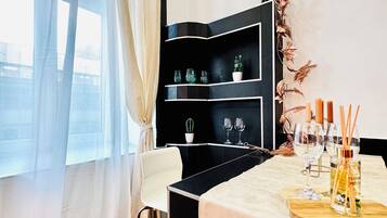 Basic Apartment | Interior