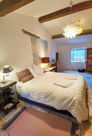2 Schlafzimmer, Bügeleisen/Bügelbrett, WLAN, Bettwäsche