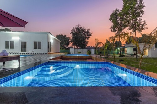 Alaya Stays Krishna Farm With Pool